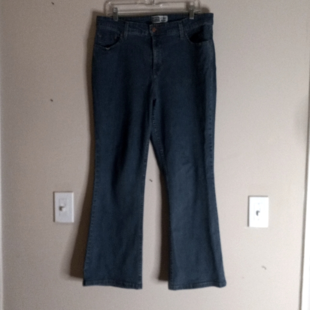 Levi Strauss Signature Bootcut Jeans